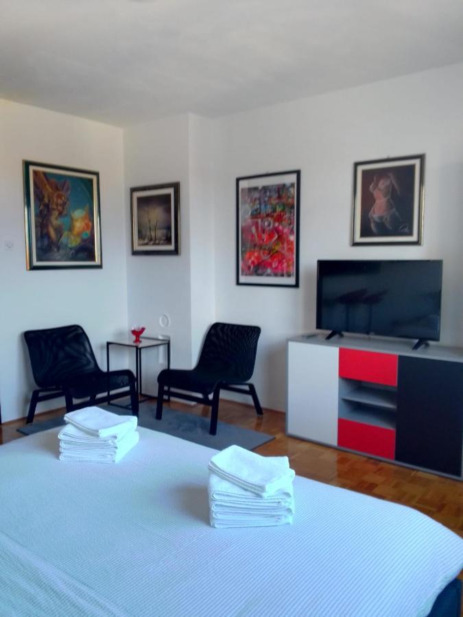 Art Studio Airport Zagreb ヴェリカ・ゴリツァ エクステリア 写真